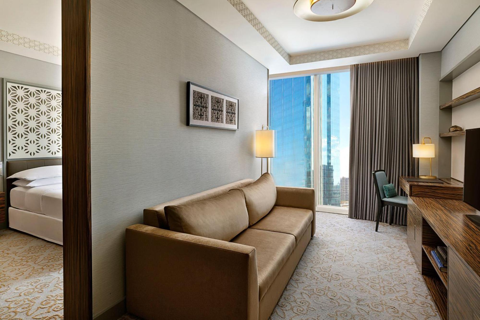 努尔苏丹喜来登酒店 阿斯坦纳 外观 照片 A suite at the hotel