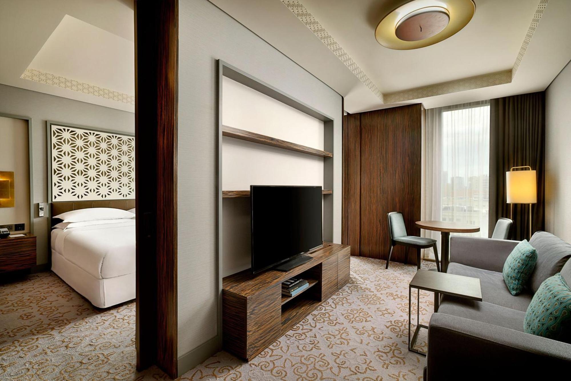 努尔苏丹喜来登酒店 阿斯坦纳 外观 照片 A suite at the hotel