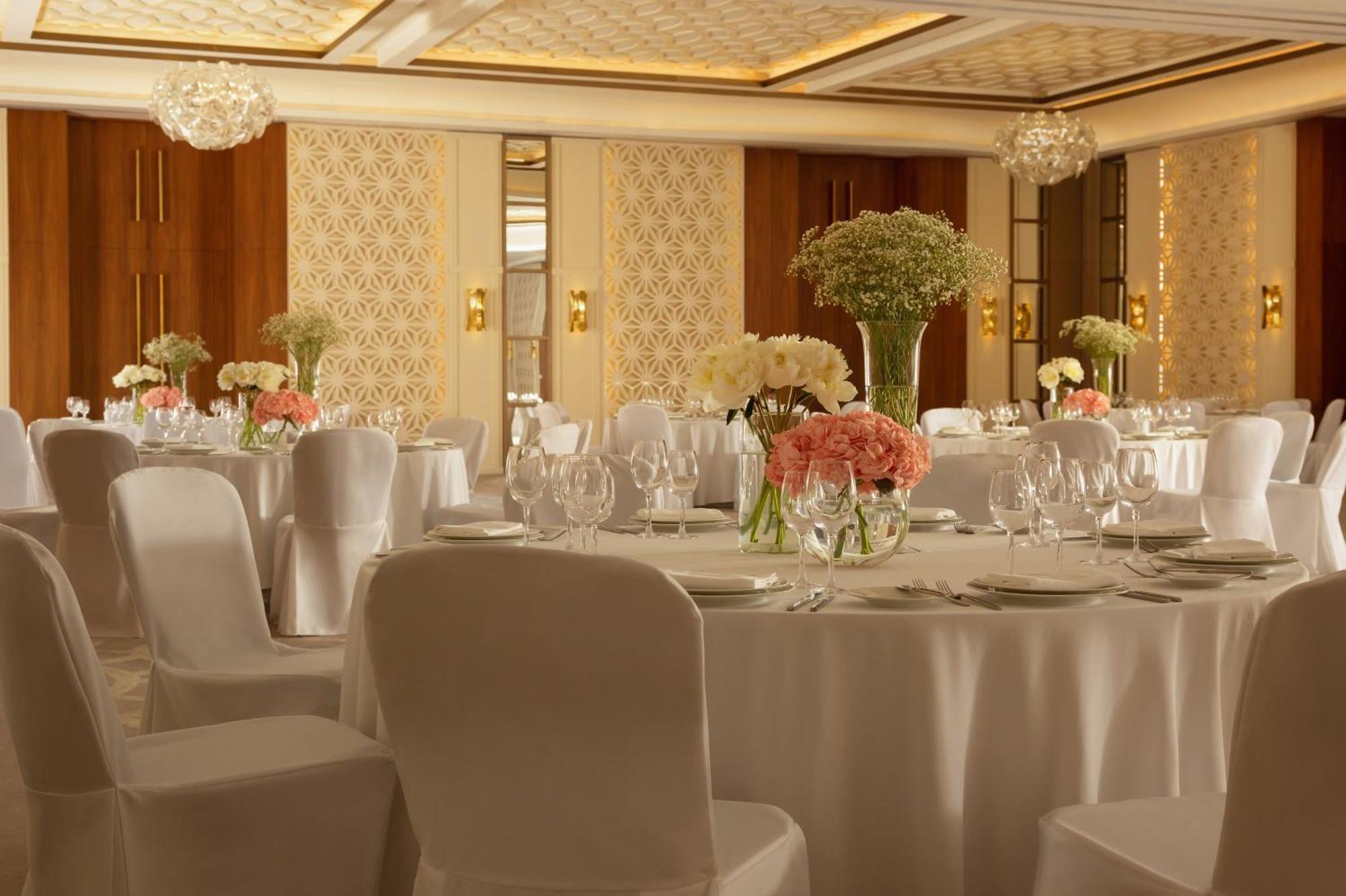 努尔苏丹喜来登酒店 阿斯坦纳 外观 照片 The ballroom
