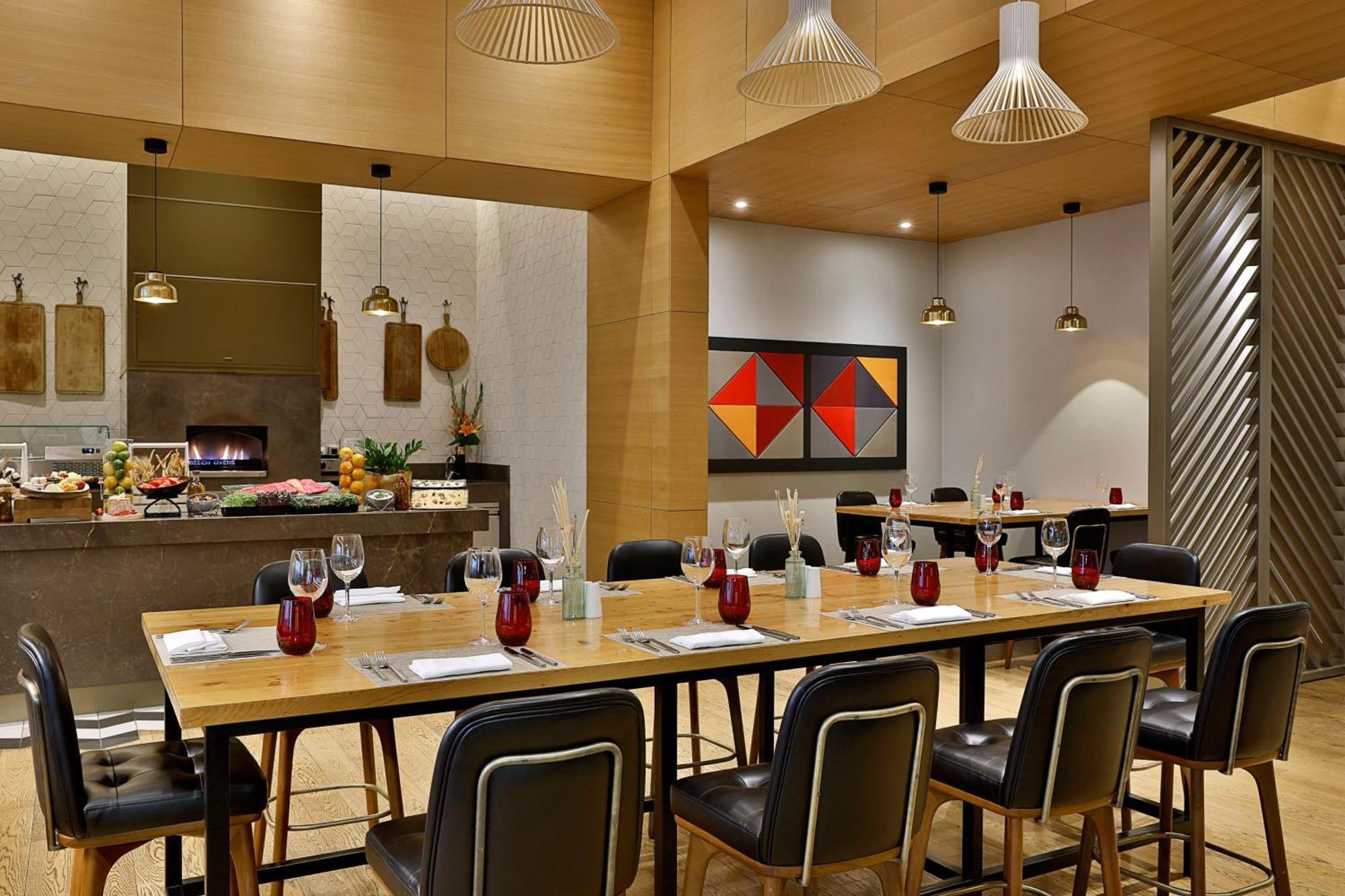 努尔苏丹喜来登酒店 阿斯坦纳 外观 照片 The Kitchen