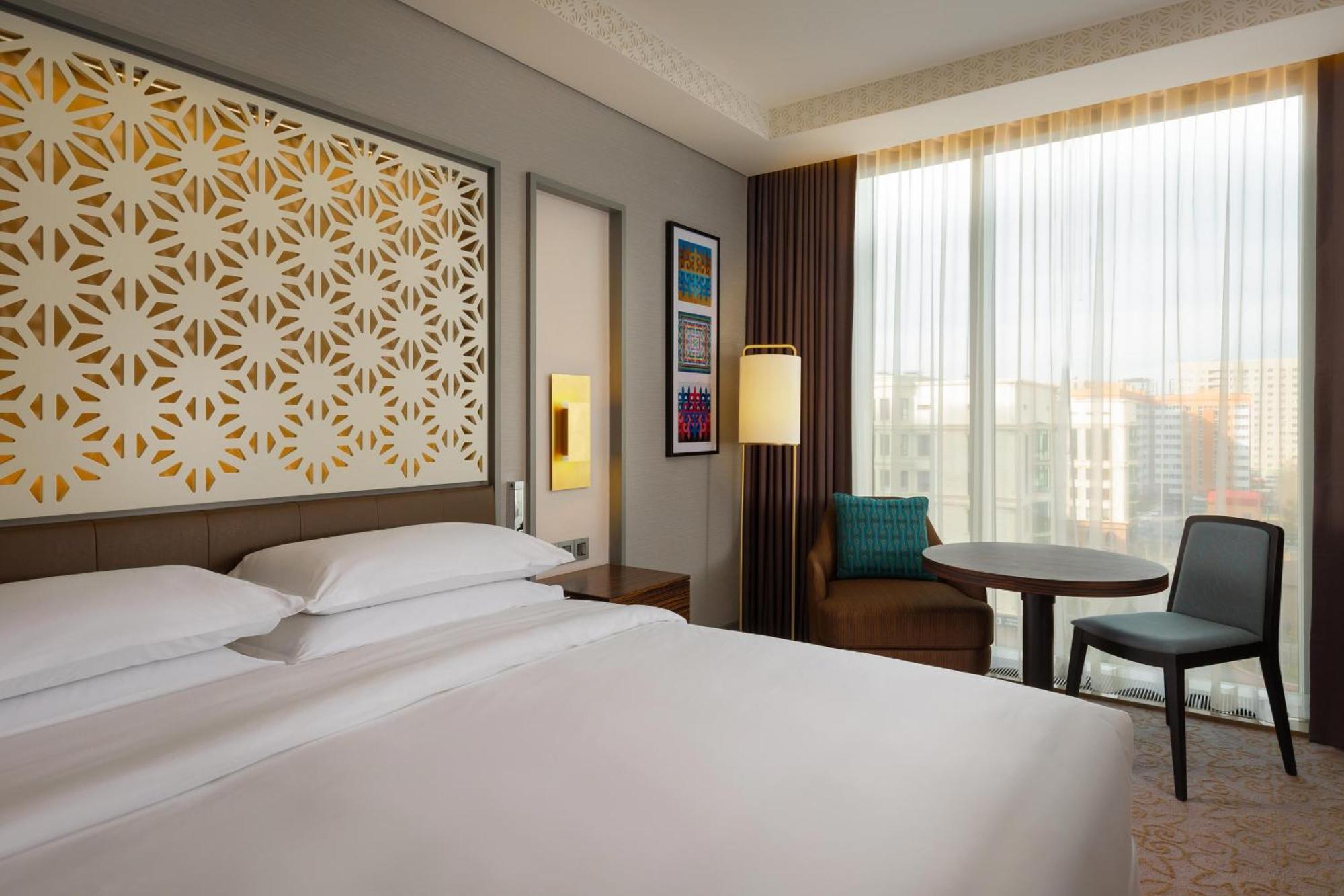 努尔苏丹喜来登酒店 阿斯坦纳 外观 照片 A guest room at the hotel